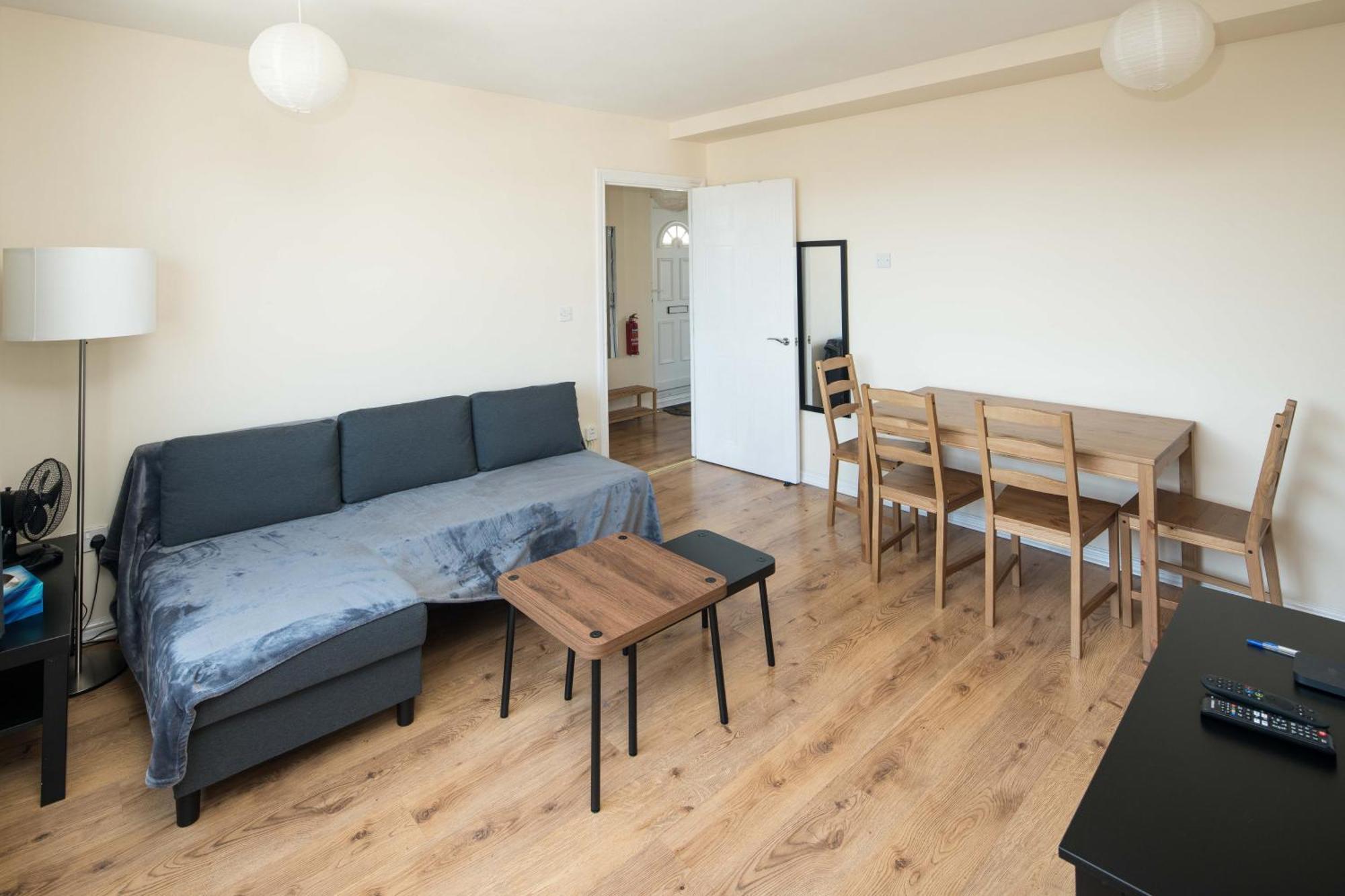 2Bd London Flat - City Buzz & Parkside Serenity 아파트 외부 사진