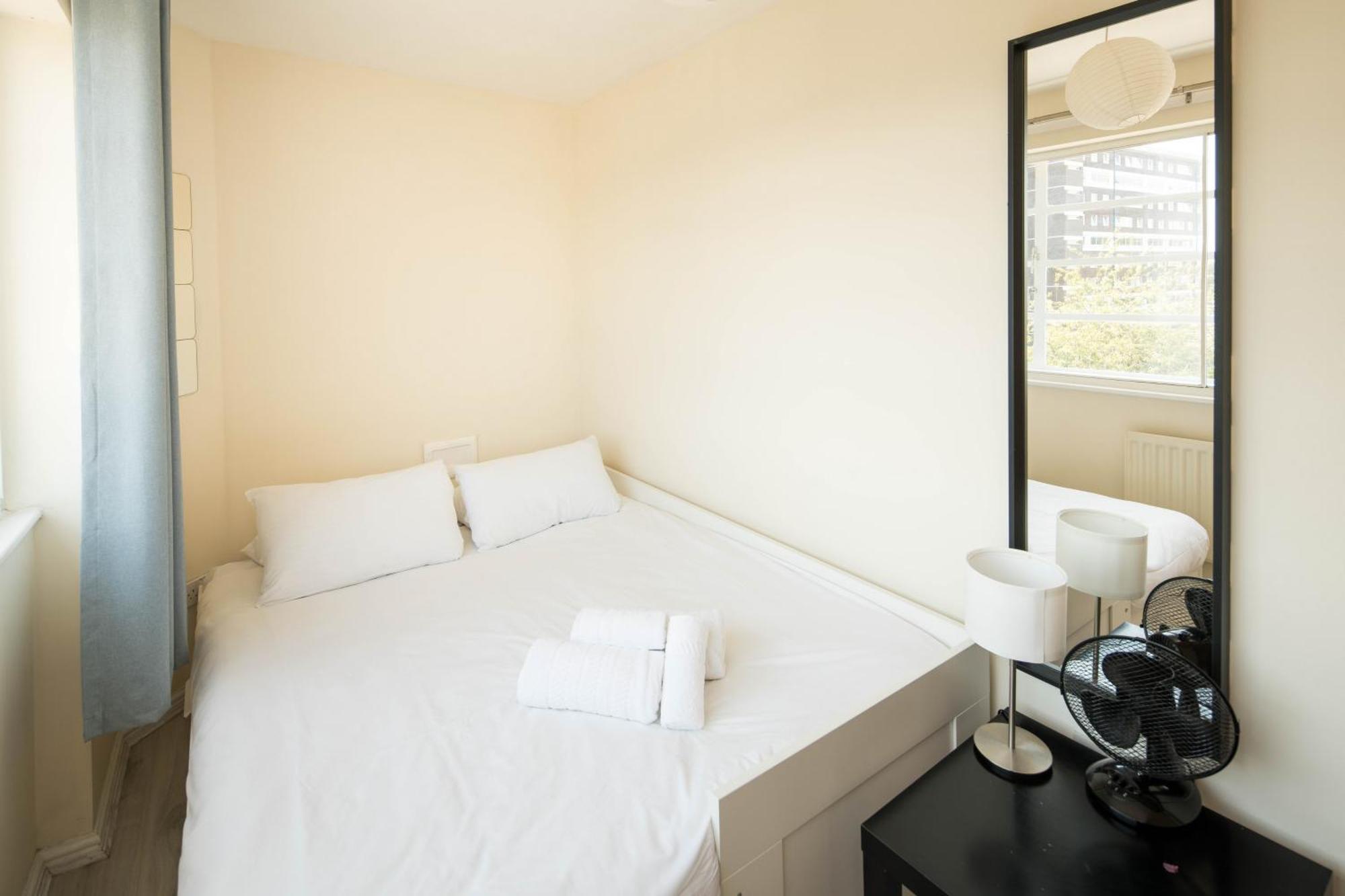 2Bd London Flat - City Buzz & Parkside Serenity 아파트 외부 사진